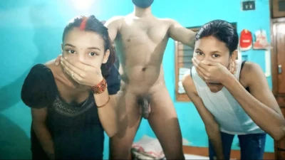 ROOM OWNER BHAIYA FUCKED TWO RENTAL GIRLS IN OYO XXX VIDEO, INDIAN STEP SISTER IN LOW FUCKING WITH JIJA HINDI AUDIO